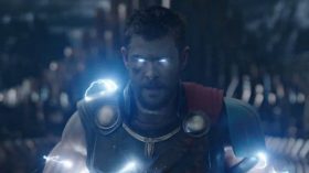 9 khả năng "bá đạo" của Thor chưa hề được đưa lên màn ảnh rộng