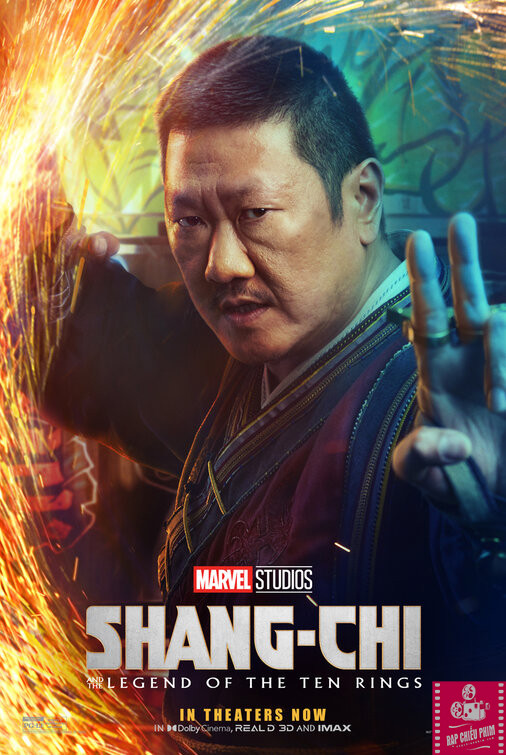 Benedict Wong vai Wong từ Doctor Strange bất ngờ xuất hiện trong Shang Chi